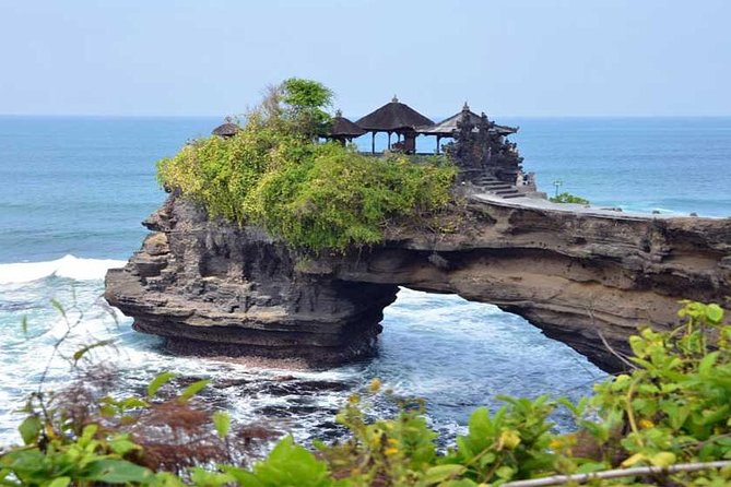 Half Day Tour: Tanah Lot Sunset & Taman Ayun Temple Included Entrance Ticket - Why this afternoon works well in Bali