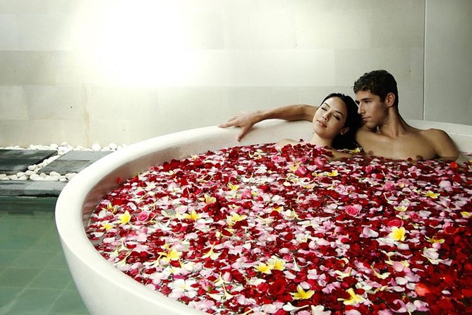 Half Day Tours: Bali 2 Hours MASSAGE & SPA - ROMANTIC SUNSET Dinner at JIMBARAN - The ride from Seminyak to Jimbaran
