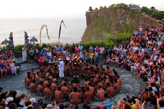 Half Day: Uluwatu Temple,KECAK FIRE DANCE Evening Tour & Jimbaran SEAFOOD Dinner - Who Will Get the Most From This Uluwatu Tour