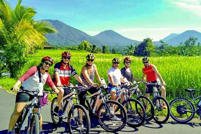 Halo Bike Cycling Tour Downhill - Who Will Enjoy This Ride Most