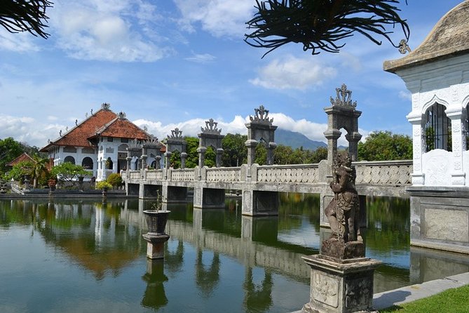 Heaven Gate East Bali Tour - Tirta Gangga’s pools, fountains, and fish