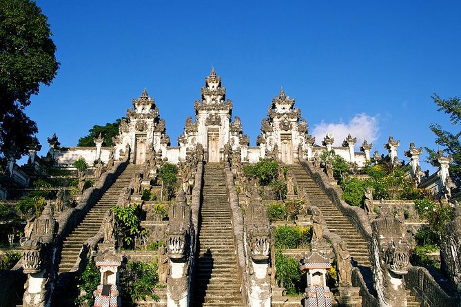Heaven Gate (Lempuyang) - Tirta Gangga - FREE WIFI - Why this eastern Bali day trip works