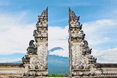 Heaven Gate (Lempuyang) – Tirta Gangga – FREE WIFI
