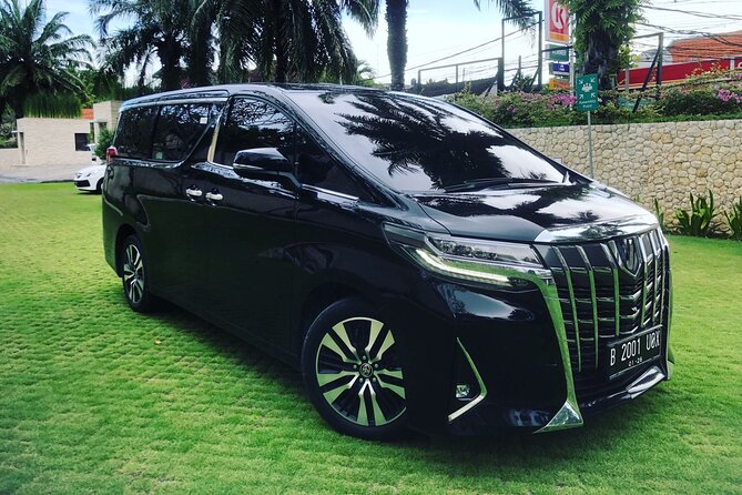 Hire a Luxury Private Car in Bali with an English Speaking Driver - Key points at a glance