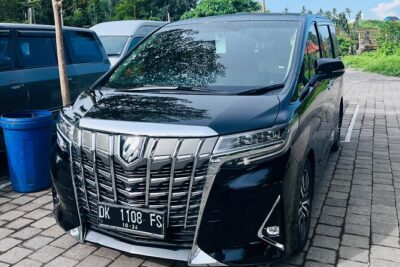 Hire a Luxury Private Car in Bali with an English Speaking Driver