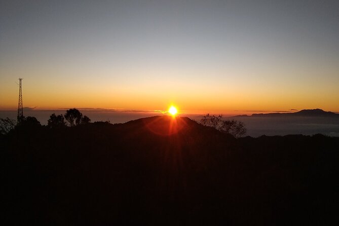 Ijen Crater Tour From Bali 1 Day - Meeting Sulfur Miners on the Mountain