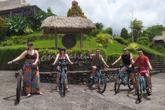 Jatiluwih E-bikes Tour Cycling Group - The ride to Gong Jatiluwih Restaurant