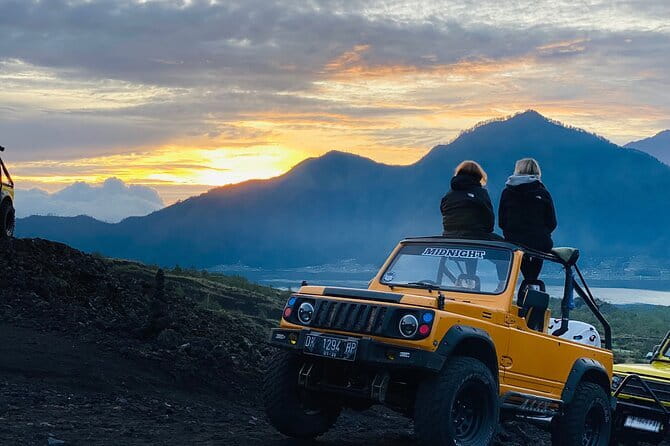 Jeep Mount Batur and Hot Springs with instagram fotos - Sunrise above Lake Batur at 1,365 meters