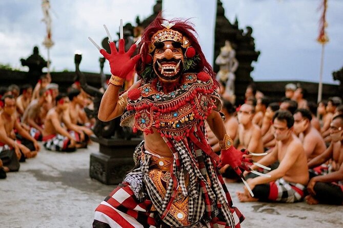 Kecak and Fire Dance Ticket at Uluwatu Temple - Seating, sound, and crowd conditions