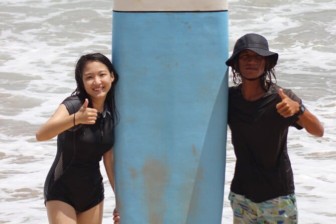 Kuta Beach Bali, 1 on 1 Surfing Lesson Orange Surf Bali - Kuta locals who teach from inside the water