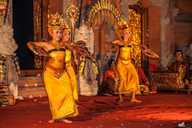 Legong Dance Show at Ubud Palace Bali - Who will enjoy this performance most?