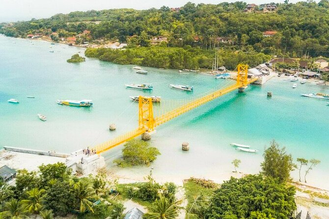 Lembongan and Ceningan Island Tour - Dream Beach supplies the postcard pause