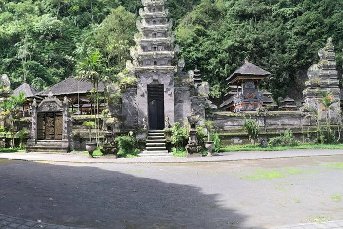 Lempuyang Gate of Heaven and Tukad Cepung Waterfall - Tukad Cepung’s Cave-Like Waterfall Walk