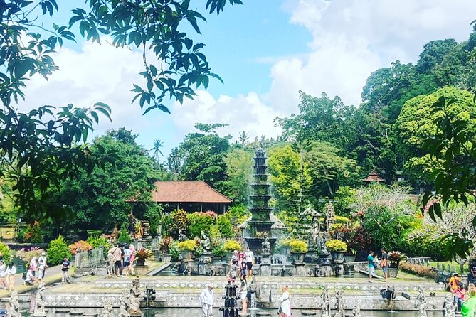 Lempuyang Gate of Heaven, Tirta gangga & tukad cepung waterfall - Should You Book This East Bali Day Trip?