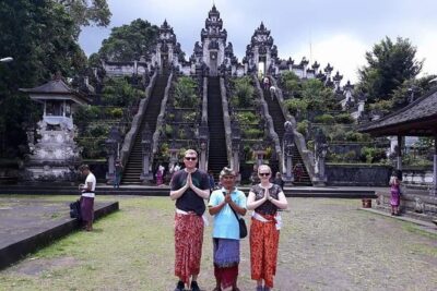 Lempuyang Tour : Heaven gate, Tirta Gangga, Goa Raja waterfall