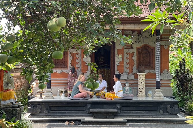 Meditate with a Shaman - Starting early for Mengening Temple