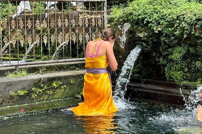 Melukat Ceremony and Temple Tour at Gunung Kawi Sebatu Temple - Key points to know before you book