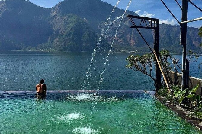 Mount Batur Jeep Sunrise and Natural Hot Spring Tour - The guides and photo help