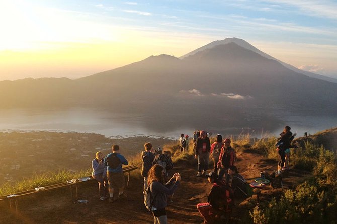 Mount Batur Sunrise Hike and Hidden Waterfall - Choosing between Kanto Lampo and Tibumana