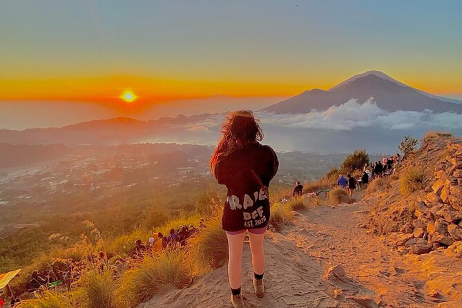 Mount Batur Sunrise Hike, Breakfast & Hot Spring - The climb before sunrise