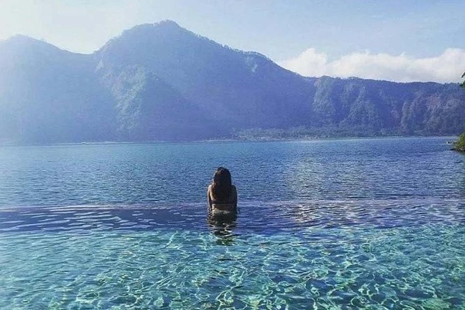Mount Batur Sunrise Hike & Hot Spring (Private & All-Inclusive) - Buffet lunch at Batur Sari Restaurant