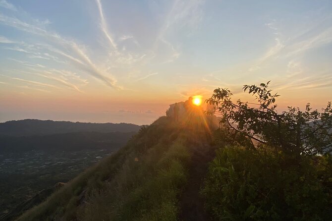 Mount Batur Sunrise Sharing Hike With Breakfast - Walking around the crater after sunrise