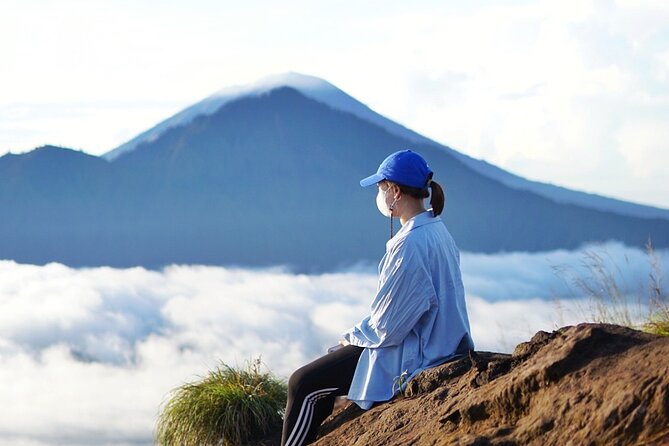 Mount Batur Sunrise Trekking - All Inclusive - The descent and the view of Lake Batur