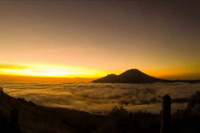 Mount Batur Sunrise Trekking Sharing Group - The climb to the sunrise point