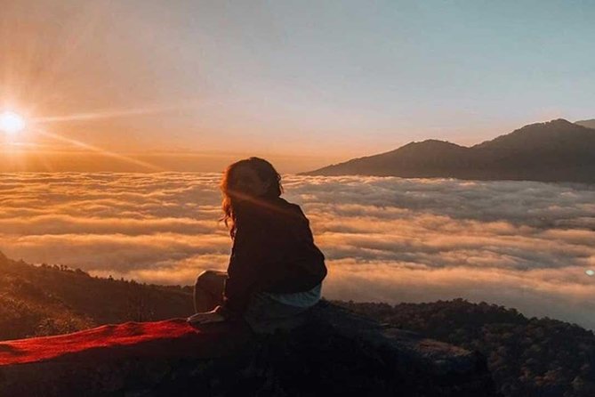 Mount Batur Sunrise Trekking With Guide & Breakfast - The 2 a.m. pickup sets the tone