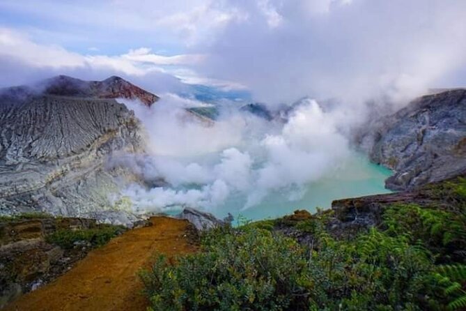 Mount Ijen Crater Tour From Ubud Bali - What can go wrong, and how to reduce the risk