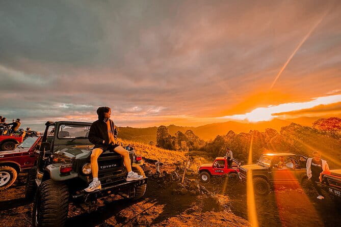 Mt Batur Sunrise Jeep & Natural Hot Spring Tour - The early transfer from Ubud to Mount Batur