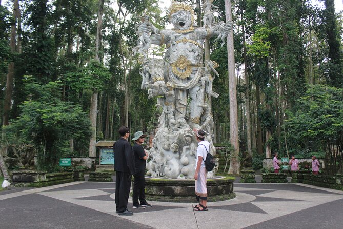 Munduk Private Customized Highlights Tour - Leke Leke Waterfall, a quiet first choice