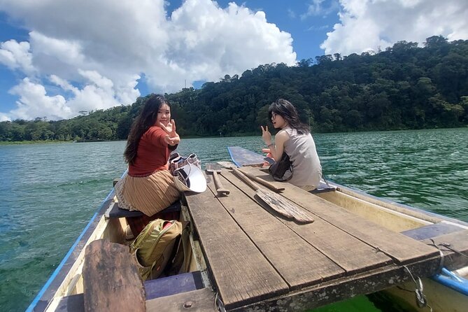 Munduk Twin Lake Jungle Trek with Sacred Forest Temples&Canoeing - One and a half hours beneath the rainforest canopy