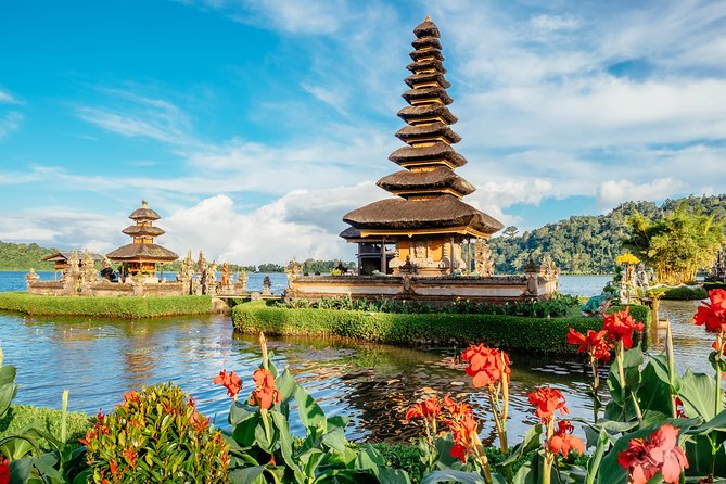 North Bali: Sekumpul Waterfalls and Ulun Danu Temple Tour - Who should choose this tour