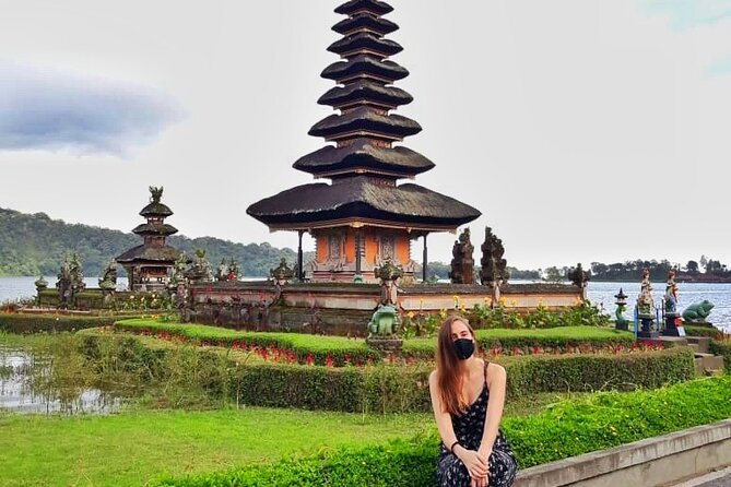 North Bali: Sekumpul Waterfalls and Ulun Danu Temple Tour - Booking details worth checking