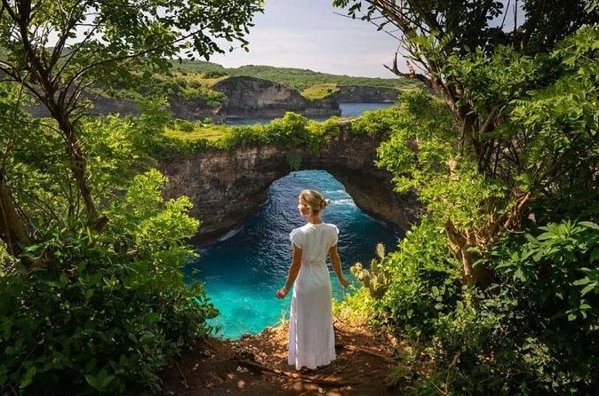 Nusa Penida Private Day Trip with Driver - Rumah Pohon Tree House for the final photograph