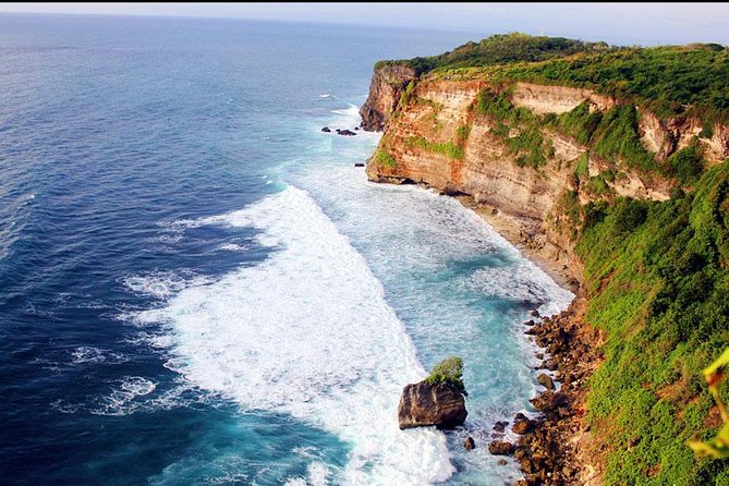 Padang-padang Beach and Kecak Firedance at Uluwatu Temple - Uluwatu Temple brings the day’s big view