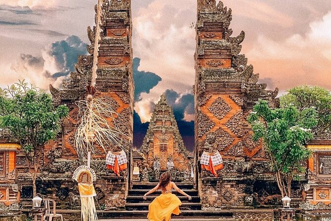 Private 3-day Tour Package: Bali's Top Sights - Day two: Lempuyang, Tirta Gangga, and two waterfalls