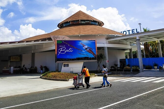 Private Arrival Transfer: Bali Airport to Sanur and Ubud Hotel - What the private vehicle means for your group