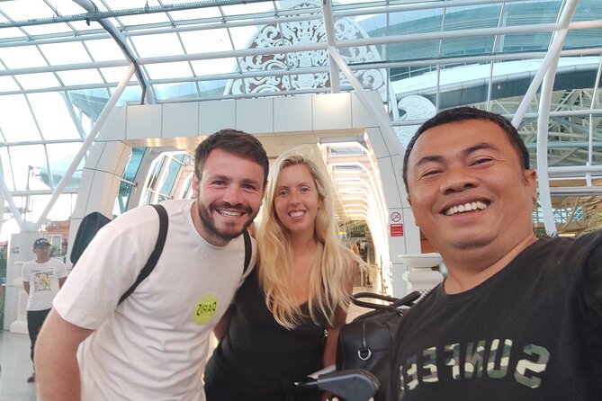 Private Arrival Transfer : (DPS)Bali Airpot to your Hotel & Villa - Meeting your driver at Ngurah Rai International Airport