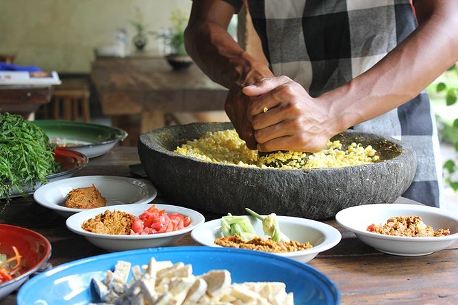 PRIVATE Balinese Cooking Class in Ubud with Dewa with Transfers - Key Details at a Glance