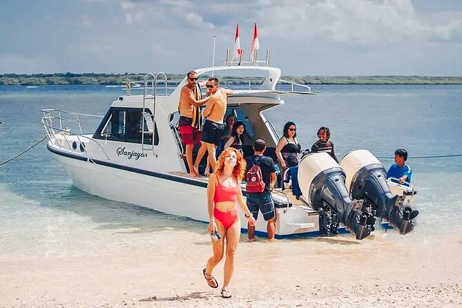 Private Boats in Bali and Nusa Penida - Gamat Bay and Manta Bay by private boat