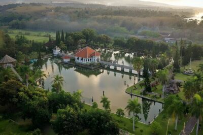 Private Full-Day Tour: Amazing The Gate of Heaven Bali Tour