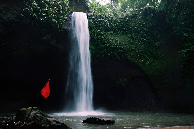 Private Full-Day Tour: The Beauty of Bali Waterfall Trip - Tibumana or Kanto Lampo: clarify the middle stop