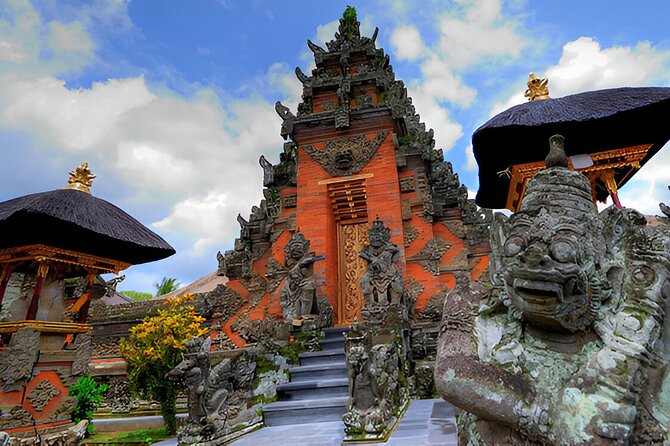 Private Half-Day Tour : Ubud Waterfall Tour Packages - Tegalalang Rice Terrace: famous views in a compact visit