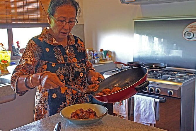 Private Javanese Cooking Class with Dotty in Tumbak Bayuh, Canggu - Key points at a glance