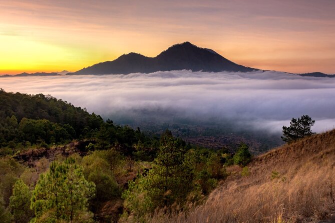 Private Mount Batur Sunrise Trekking Tour - Why Mount Batur makes a strong sunrise outing