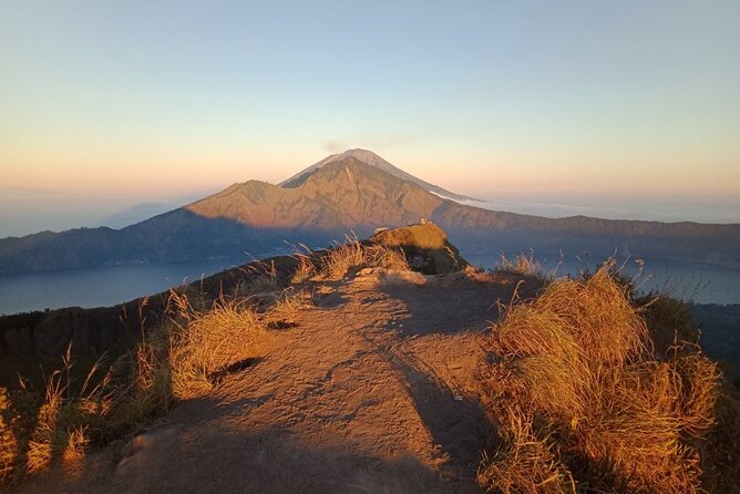 Private Mount Batur Sunset Trekking - All inclusive tour - Eggs and bananas cooked in volcanic steam