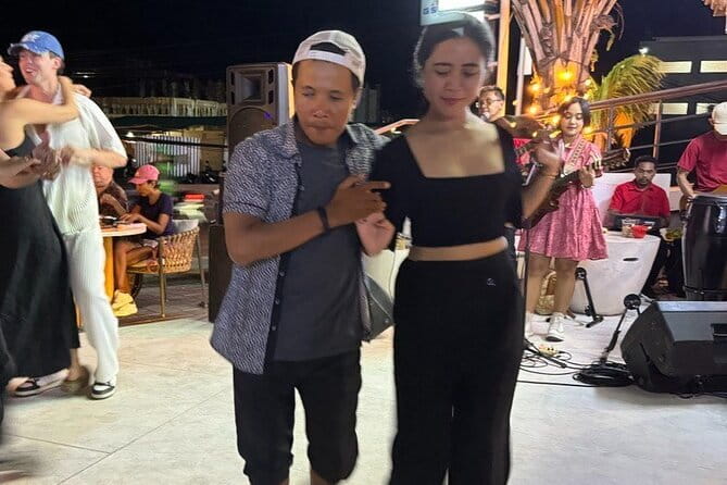 Private Salsa and Bachata Dance in Bali - Booking, timing, and cancellation