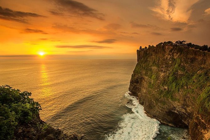 Private Tour Bali Beaches and Uluwatu Temple with Dinner - Why this private southern Bali tour works